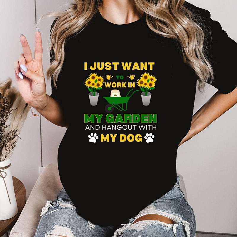 Plant Parent Gifts - Modern Letter Prints T-Shirt Sunflower Gardening