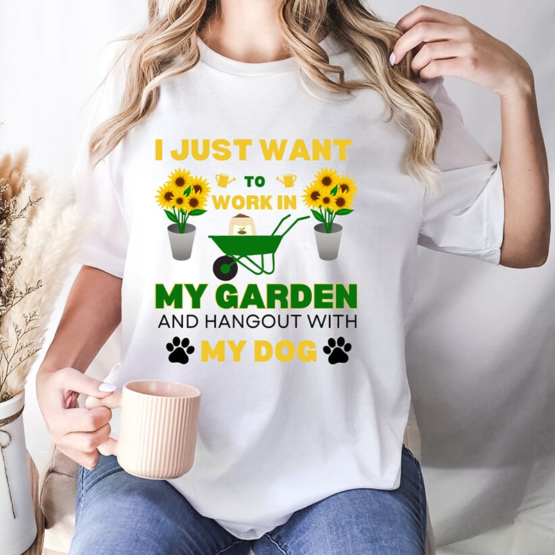 Modern Letter Prints T-Shirt S - Plant Parent Gifts review and price
